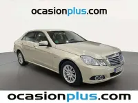 Usado Mercedes E350 Elegance 292 CV (214 kW) 2010 Beige Berlina