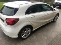 Usado Mercedes A200 136 CV (100 kW) 2017 Blanco Berlina