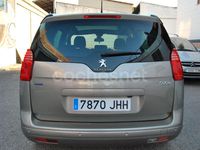 Usado Peugeot 5008 Allure 150 CV (110 kW) 2015 Beige Monovolumen