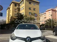 Usado Renault Clio IV 90 CV (66 kW) 2015 Blanco Berlina