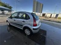 Usado Citroën C3 61 CV (44 kW) 2005 Gris / plata Berlina