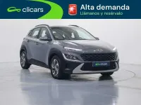 Usado Hyundai Kona 105 CV (77 kW) 2022 Gris SUV