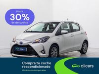 Usado Toyota Yaris Hybrid Active 100 CV (73 kW) 2018 Blanco Berlina