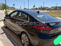 Usado Hyundai Ioniq 141 CV (103 kW) 2017 Negro Utilitario