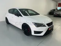 Usado Seat Leon CUPRA 265 CV (194 kW) 2015 Blanco Berlina