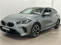 Usado BMW 120 Comfort Edition 163 CV (119 kW) 2025 Gris / plata Utilitario