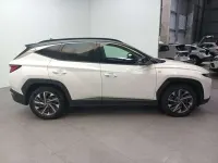 Usado Hyundai Tucson 136 CV (100 kW) 2022 Gris SUV