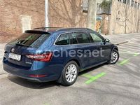 Usado Skoda Superb Ambition 150 CV (110 kW) 2017 Azul Familiar