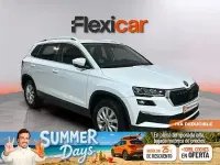 Usado Skoda Karoq Ambition 150 CV (110 kW) 2022 Blanco SUV