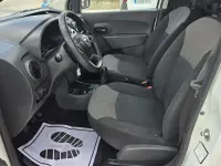 Usado Dacia Dokker Essentiel 100 CV (73 kW) 2019 Blanco Monovolumen