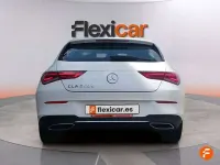 Usado Mercedes CLA250e Shooting Brake 218 CV (160 kW) 2023 Blanco Familiar