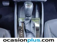 Usado Skoda Kamiq Ambition 110 CV (80 kW) 2021 Blanco SUV