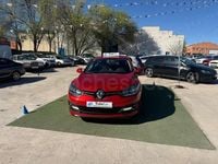 Usado Renault Mégane Intens 95 CV (69 kW) 2015 Rojo Berlina