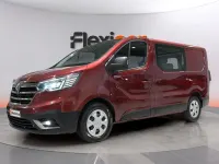 Usado Renault Trafic 110 CV (80 kW) 2024 Granate Monovolumen