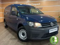 Usado VW Caddy Maxi 102 CV (75 kW) 2020 Azul Monovolumen