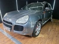 Usado Porsche Cayenne Turbo 450 CV (330 kW) 2005 Gris / plata SUV