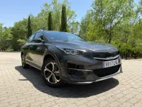 Usado Kia XCeed 141 CV (103 kW) 2022 Gris SUV