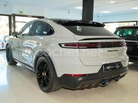 Usado Porsche Cayenne Turbo E-Hybrid 740 CV (544 kW) 2024 Gris / plata SUV