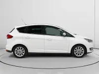Usado Ford C-MAX Titanium 120 CV (88 kW) 2016 Blanco Monovolumen