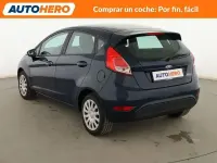Usado Ford Fiesta Trend 75 CV (55 kW) 2015 Azul Utilitario