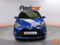 Usado Toyota Yaris Active 99 CV (72 kW) 2020 Azul Utilitario