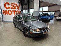 Usado Volvo V40 109 CV (80 kW) 2004 Gris Familiar