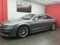 Usado Audi S8 519 CV (381 kW) 2013 Gris Berlina