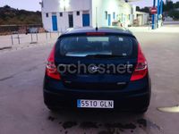 Usado Hyundai i30 Comfort 90 CV (66 kW) 2010 Azul Berlina