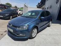 Usado VW Polo Sportline 105 CV (77 kW) 2015 Azul Berlina