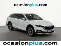 Usado Skoda Octavia 150 CV (110 kW) 2023 Blanco Familiar