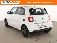 Usado Smart ForFour Electric Drive Passion 60 kW (82 CV) 2022 Blanco Utilitario