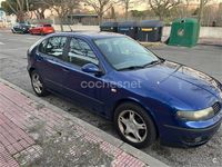 Usado Seat Leon Sport 105 CV (77 kW) 2004 Azul Utilitario