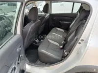 Usado Dacia Sandero Stepway 90 CV (66 kW) 2016 Gris / plata Berlina