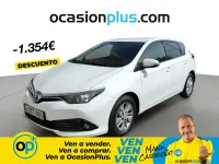 Usado Toyota Auris Hybrid Business Edition 136 CV (100 kW) 2018 Blanco Berlina