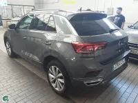 Usado VW T-Roc Advance 150 CV (110 kW) 2022 Gris / plata SUV