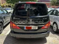 Usado SsangYong Rodius 165 CV (121 kW) 2009 Negro Monovolumen