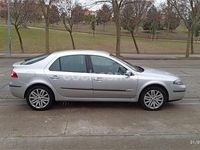 Usado Renault Laguna III Privilege 150 CV (110 kW) 2008 Gris / plata Berlina