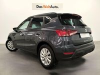Usado Seat Arona Style 115 CV (84 kW) 2025 Gris / plata SUV