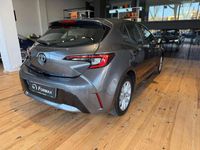 Usado Toyota Corolla Business Edition 140 CV (102 kW) 2025 Gris Utilitario