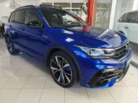 Usado VW Tiguan R 320 CV (235 kW) 2022 Azul SUV