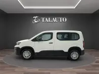 Usado Peugeot Rifter Active 99 CV (72 kW) 2021 Blanco Monovolumen