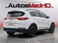 Usado Kia Sportage 136 CV (100 kW) 2021 Negro SUV
