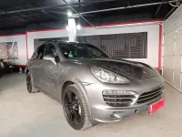 Usado Porsche Cayenne 382 CV (280 kW) 2013 Gris / plata SUV