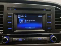 Usado Hyundai Elantra Style 135 CV (99 kW) 2017 Gris Utilitario