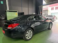 Usado Opel Insignia Selective 130 CV (95 kW) 2013 Negro Berlina