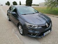Usado Renault Mégane IV Business 90 CV (66 kW) 2018 Gris / plata Berlina