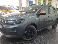 Nuevo Dacia Sandero Extreme 122 CV (89 kW) 2026 Verde Berlina
