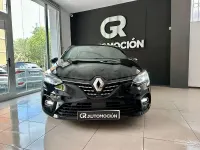 Begagnad Renault Clio V Initiale Paris 140 HK (102 kW) 2021 Svart Sedan