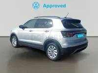 Usado VW T-Cross Advance 95 CV (69 kW) 2022 Gris / plata SUV