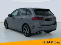 Usado Mercedes B200 150 CV (110 kW) 2025 Gris Utilitario